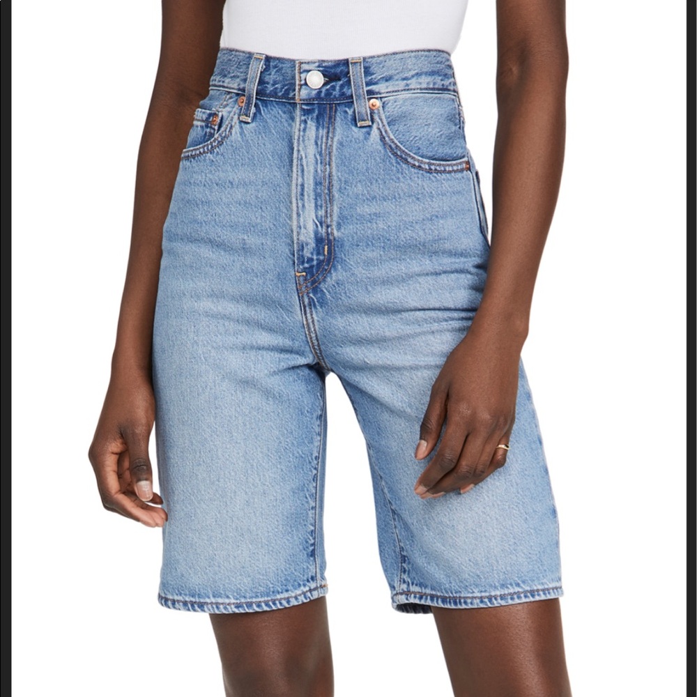 Five Button Fly Levi’s Bermuda Shorts